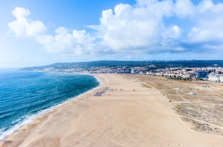 VERÃO NA FIGUEIRA DA FOZ: QUANDO A CIDADE VIVE AO RITMO DO MAR
